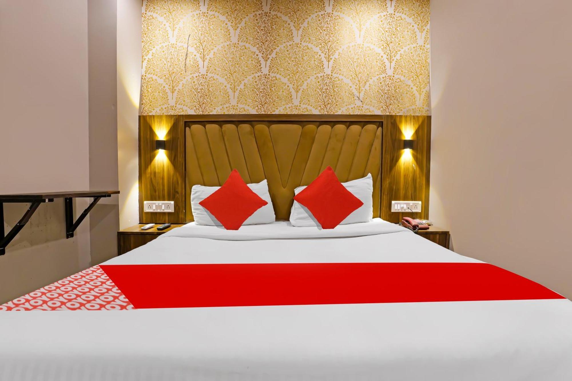 Super Hotel O Homestay Andheri East Mumbai Bagian luar foto