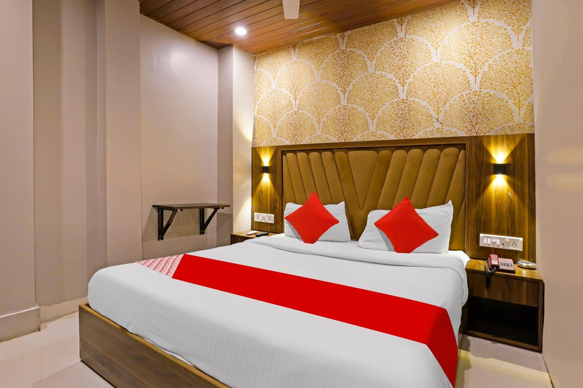 Super Hotel O Homestay Andheri East Mumbai Bagian luar foto
